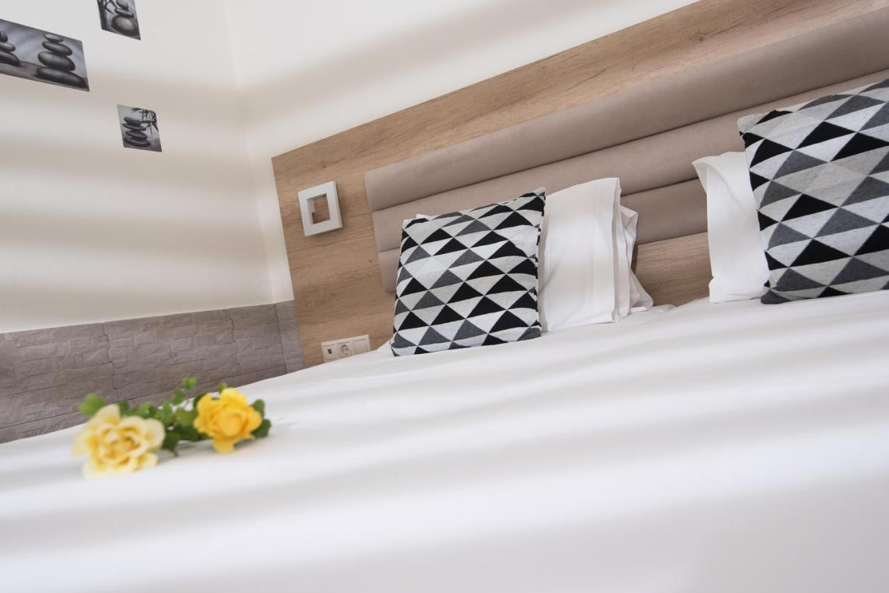 Vagelis Apartments Malia Dış mekan fotoğraf